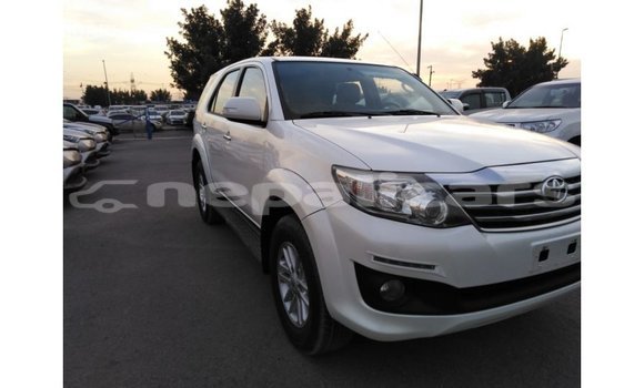 Buy Import Toyota Fortuner White Car in Import - Dubai in Bagmati Buy Import Toyota Fortuner White Car in Import - Dubai in Bagmati
