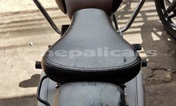 Buy Used Royal Enfield CLASSIC White Bike in Bhaktapur in Bagmati Buy Used Royal Enfield CLASSIC White Bike in Bhaktapur in Bagmati