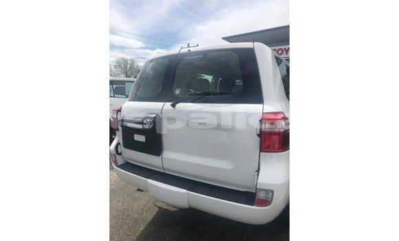 Buy Import Toyota Land Cruiser Black Car in Import - Dubai in Bagmati Buy Import Toyota Land Cruiser Black Car in Import - Dubai in Bagmati