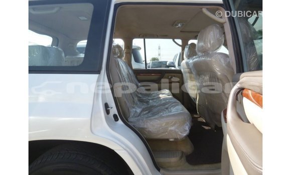 Buy Import Toyota Land Cruiser White Car in Import - Dubai in Bagmati Buy Import Toyota Land Cruiser White Car in Import - Dubai in Bagmati