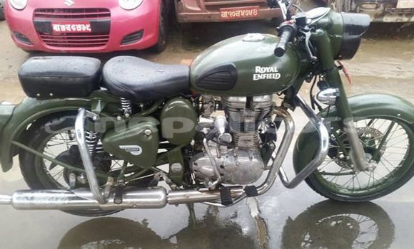 Buy Used Royal Enfield CLASSIC Green Bike in Kathmandu in Bagmati Buy Used Royal Enfield CLASSIC Green Bike in Kathmandu in Bagmati