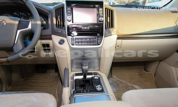 Buy Import Toyota Land Cruiser White Car in Import - Dubai in Bagmati Buy Import Toyota Land Cruiser White Car in Import - Dubai in Bagmati