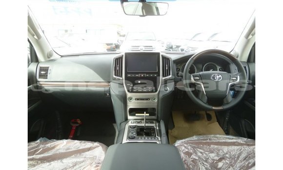 Buy Import Toyota Land Cruiser Other Car in Import - Dubai in Bagmati Buy Import Toyota Land Cruiser Other Car in Import - Dubai in Bagmati