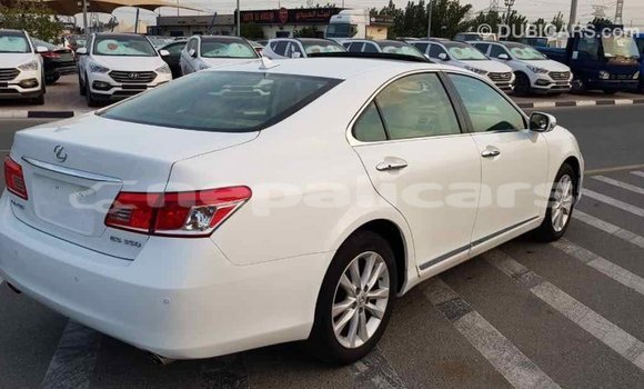Buy Import Lexus ES White Car in Import - Dubai in Bagmati Buy Import Lexus ES White Car in Import - Dubai in Bagmati