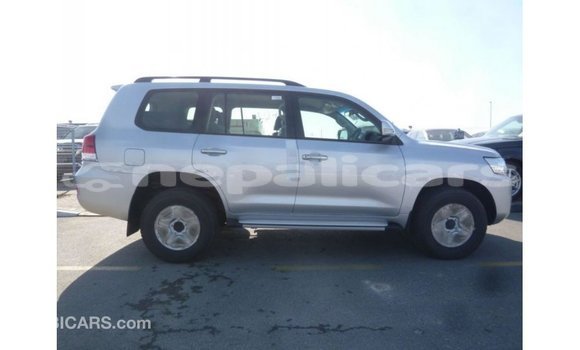 Buy Import Toyota Land Cruiser Other Car in Import - Dubai in Bagmati Buy Import Toyota Land Cruiser Other Car in Import - Dubai in Bagmati