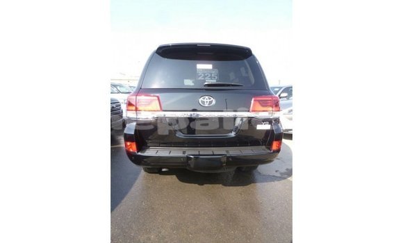 Buy Import Toyota Land Cruiser Black Car in Import - Dubai in Bagmati Buy Import Toyota Land Cruiser Black Car in Import - Dubai in Bagmati