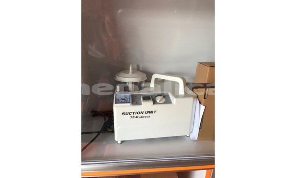 Buy Import Toyota Hiace White Car in Import - Dubai in Bagmati Buy Import Toyota Hiace White Car in Import - Dubai in Bagmati