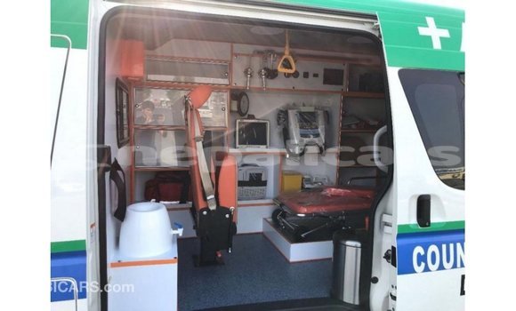 Buy Import Toyota Hiace White Car in Import - Dubai in Bagmati Buy Import Toyota Hiace White Car in Import - Dubai in Bagmati