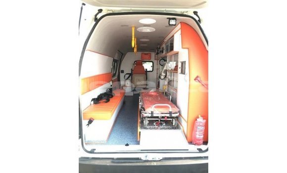 Buy Import Toyota Hiace White Car in Import - Dubai in Bagmati Buy Import Toyota Hiace White Car in Import - Dubai in Bagmati