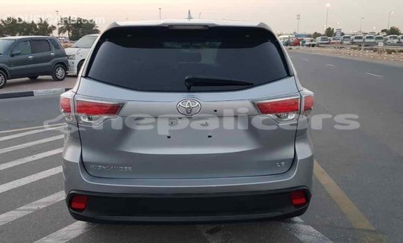 Buy Import Toyota Highlander Other Car in Import - Dubai in Bagmati Buy Import Toyota Highlander Other Car in Import - Dubai in Bagmati