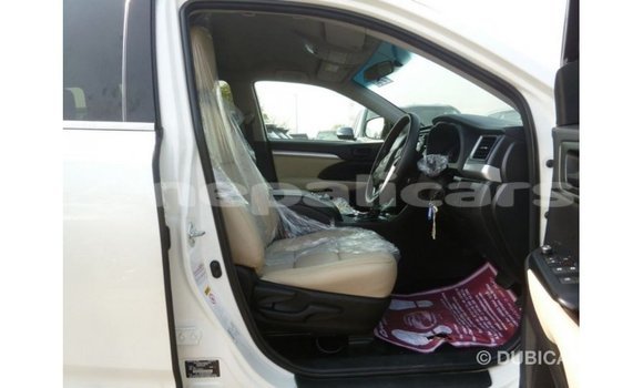 Buy Import Toyota Kluger White Car in Import - Dubai in Bagmati Buy Import Toyota Kluger White Car in Import - Dubai in Bagmati