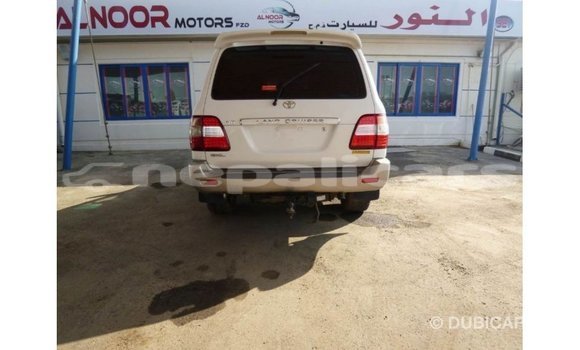 Buy Import Toyota Land Cruiser White Car in Import - Dubai in Bagmati Buy Import Toyota Land Cruiser White Car in Import - Dubai in Bagmati