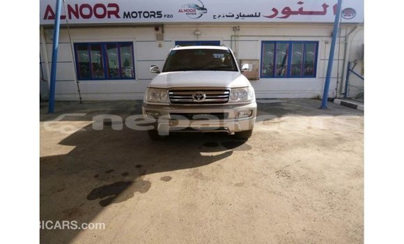 Buy Import Toyota Land Cruiser White Car in Import - Dubai in Bagmati Buy Import Toyota Land Cruiser White Car in Import - Dubai in Bagmati