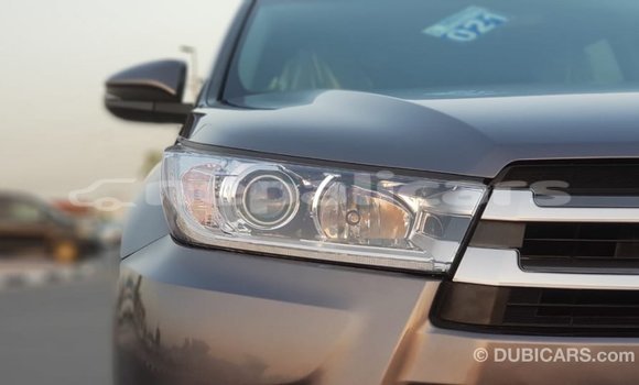 Buy Import Toyota Highlander Other Car in Import - Dubai in Bagmati Buy Import Toyota Highlander Other Car in Import - Dubai in Bagmati