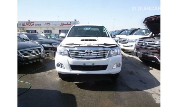 Buy Import Toyota Hilux White Car in Import - Dubai in Bagmati Buy Import Toyota Hilux White Car in Import - Dubai in Bagmati