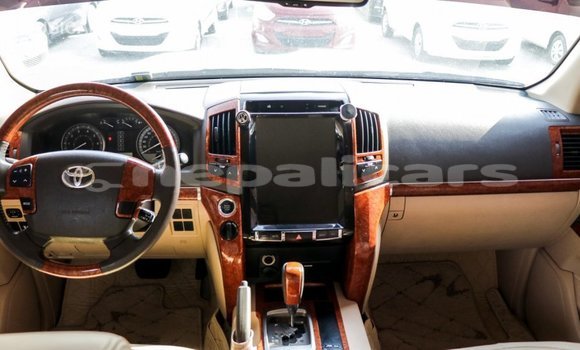 Buy Import Toyota Land Cruiser White Car in Import - Dubai in Bagmati Buy Import Toyota Land Cruiser White Car in Import - Dubai in Bagmati