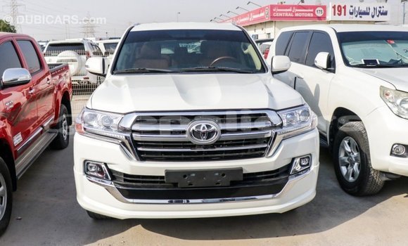 Buy Import Toyota Land Cruiser White Car in Import - Dubai in Bagmati Buy Import Toyota Land Cruiser White Car in Import - Dubai in Bagmati