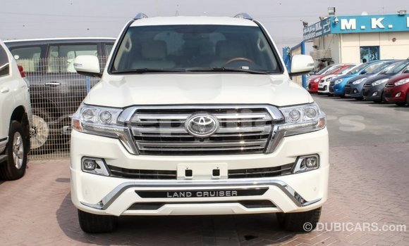 Buy Import Toyota Land Cruiser White Car in Import - Dubai in Bagmati Buy Import Toyota Land Cruiser White Car in Import - Dubai in Bagmati