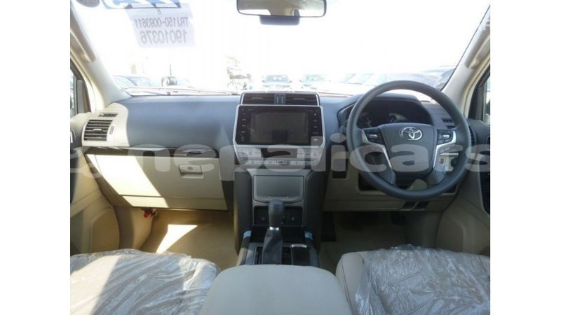 Big with watermark 8fe43bc0 c458 4f7a bc89 2cc18773458a