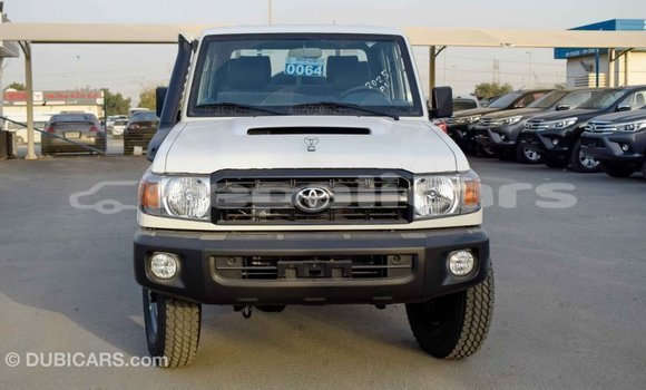 Buy Import Toyota Land Cruiser White Car in Import - Dubai in Bagmati Buy Import Toyota Land Cruiser White Car in Import - Dubai in Bagmati