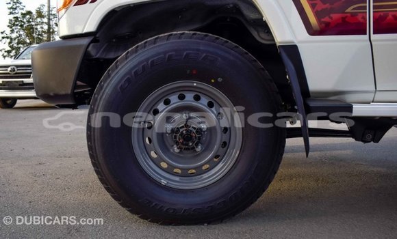 Buy Import Toyota Land Cruiser White Car in Import - Dubai in Bagmati Buy Import Toyota Land Cruiser White Car in Import - Dubai in Bagmati