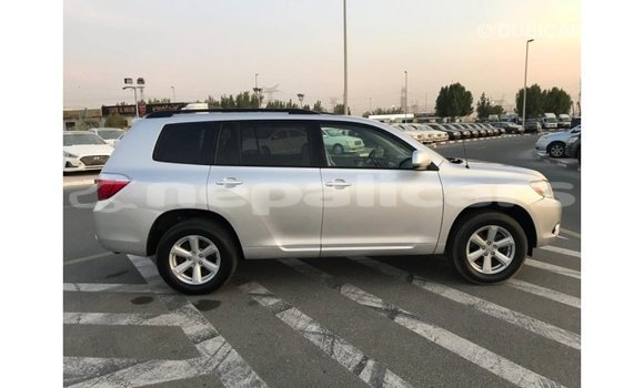 Buy Import Toyota Highlander Other Car in Import - Dubai in Bagmati Buy Import Toyota Highlander Other Car in Import - Dubai in Bagmati