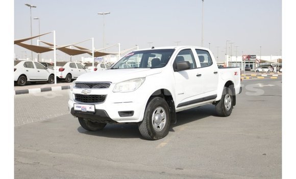 Buy Import Chevrolet Colorado White Car in Import - Dubai in Bagmati