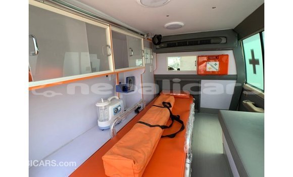 Buy Import Toyota Land Cruiser Beige Car in Import - Dubai in Bagmati Buy Import Toyota Land Cruiser Beige Car in Import - Dubai in Bagmati