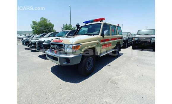 Buy Import Toyota Land Cruiser Beige Car in Import - Dubai in Bagmati Buy Import Toyota Land Cruiser Beige Car in Import - Dubai in Bagmati