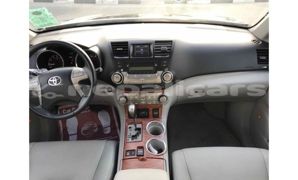 Buy Import Toyota Highlander Black Car in Import - Dubai in Bagmati Buy Import Toyota Highlander Black Car in Import - Dubai in Bagmati