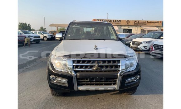 Buy Import Mitsubishi Pajero Black Car in Import - Dubai in Bagmati Buy Import Mitsubishi Pajero Black Car in Import - Dubai in Bagmati