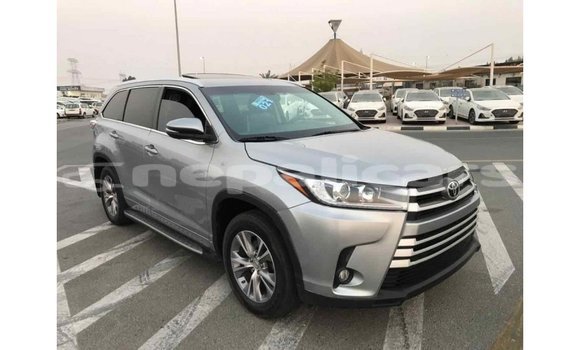 Buy Import Toyota Highlander Other Car in Import - Dubai in Bagmati Buy Import Toyota Highlander Other Car in Import - Dubai in Bagmati