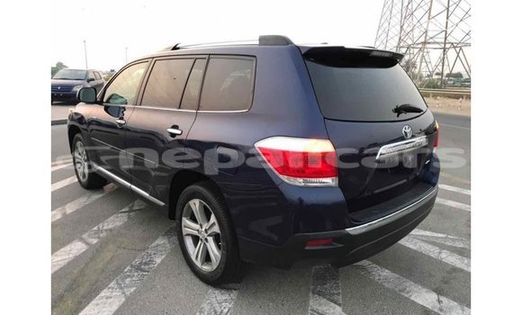 Buy Import Toyota Highlander Blue Car in Import - Dubai in Bagmati Buy Import Toyota Highlander Blue Car in Import - Dubai in Bagmati