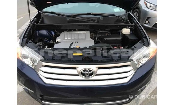 Buy Import Toyota Highlander Blue Car in Import - Dubai in Bagmati Buy Import Toyota Highlander Blue Car in Import - Dubai in Bagmati