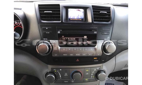 Buy Import Toyota Highlander Other Car in Import - Dubai in Bagmati Buy Import Toyota Highlander Other Car in Import - Dubai in Bagmati