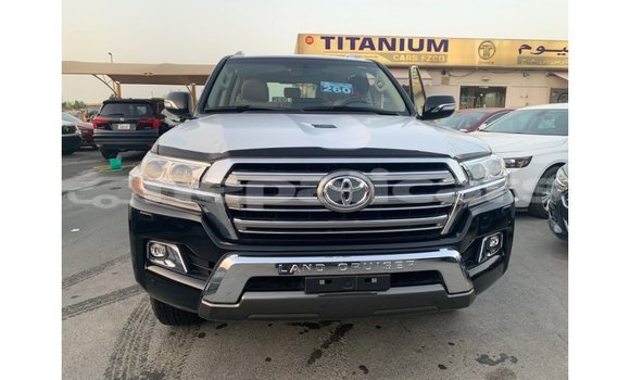 Buy Import Toyota Land Cruiser Black Car in Import - Dubai in Bagmati Buy Import Toyota Land Cruiser Black Car in Import - Dubai in Bagmati