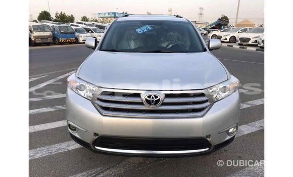 Buy Import Toyota Highlander Other Car in Import - Dubai in Bagmati Buy Import Toyota Highlander Other Car in Import - Dubai in Bagmati