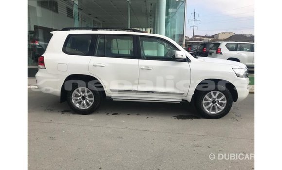 Buy Import Toyota Land Cruiser White Car in Import - Dubai in Bagmati Buy Import Toyota Land Cruiser White Car in Import - Dubai in Bagmati