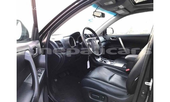 Buy Import Toyota Highlander Black Car in Import - Dubai in Bagmati Buy Import Toyota Highlander Black Car in Import - Dubai in Bagmati