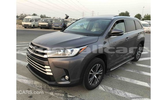 Buy Import Toyota Highlander Other Car in Import - Dubai in Bagmati Buy Import Toyota Highlander Other Car in Import - Dubai in Bagmati