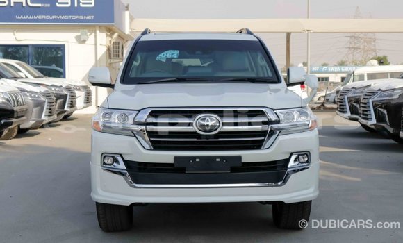 Buy Import Toyota Land Cruiser White Car in Import - Dubai in Bagmati Buy Import Toyota Land Cruiser White Car in Import - Dubai in Bagmati
