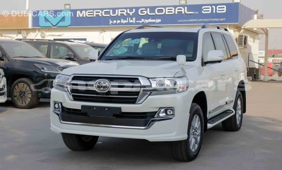 Buy Import Toyota Land Cruiser White Car in Import - Dubai in Bagmati Buy Import Toyota Land Cruiser White Car in Import - Dubai in Bagmati