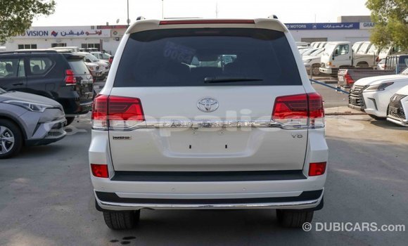 Buy Import Toyota Land Cruiser White Car in Import - Dubai in Bagmati Buy Import Toyota Land Cruiser White Car in Import - Dubai in Bagmati