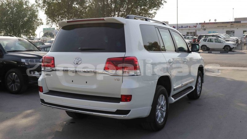 Big with watermark toyota land cruiser bagmati import dubai 1468