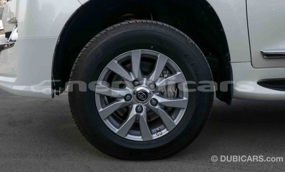Buy Import Toyota Land Cruiser White Car in Import - Dubai in Bagmati Buy Import Toyota Land Cruiser White Car in Import - Dubai in Bagmati