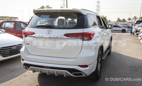 Buy Import Toyota Fortuner White Car in Import - Dubai in Bagmati Buy Import Toyota Fortuner White Car in Import - Dubai in Bagmati