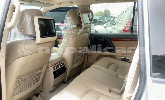 Buy Import Toyota Land Cruiser Other Car in Import - Dubai in Bagmati Buy Import Toyota Land Cruiser Other Car in Import - Dubai in Bagmati