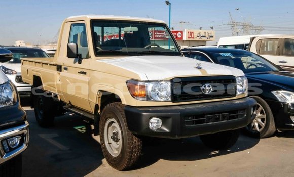 Buy Import Toyota Land Cruiser Beige Car in Import - Dubai in Bagmati Buy Import Toyota Land Cruiser Beige Car in Import - Dubai in Bagmati