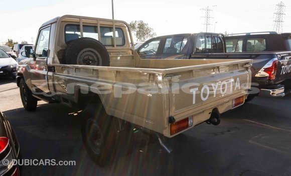 Buy Import Toyota Land Cruiser Beige Car in Import - Dubai in Bagmati Buy Import Toyota Land Cruiser Beige Car in Import - Dubai in Bagmati