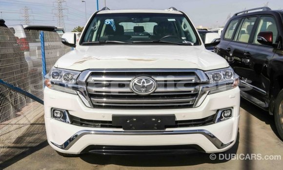 Buy Import Toyota Land Cruiser White Car in Import - Dubai in Bagmati Buy Import Toyota Land Cruiser White Car in Import - Dubai in Bagmati